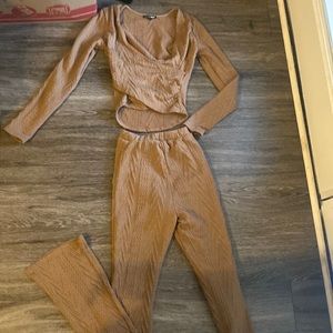 Fashionova two piece set brown XS
